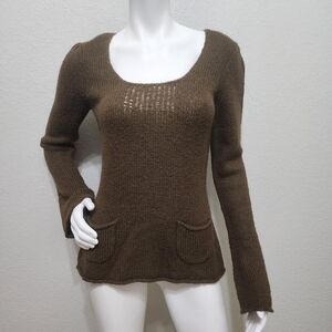 Putumayo Alpaca Brown Scoop Neck Bell Sleeve Sweater Size M
